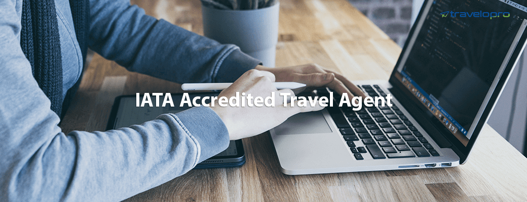 iata accredited retail travel agent professional